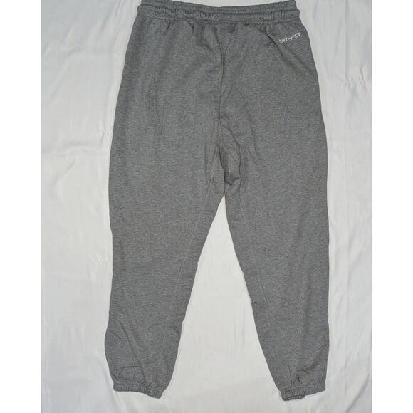 Nike Dri-FIT Standard Issue Men’s Pants – Grey (CK6366-063), Size M - Picture 4 of 9